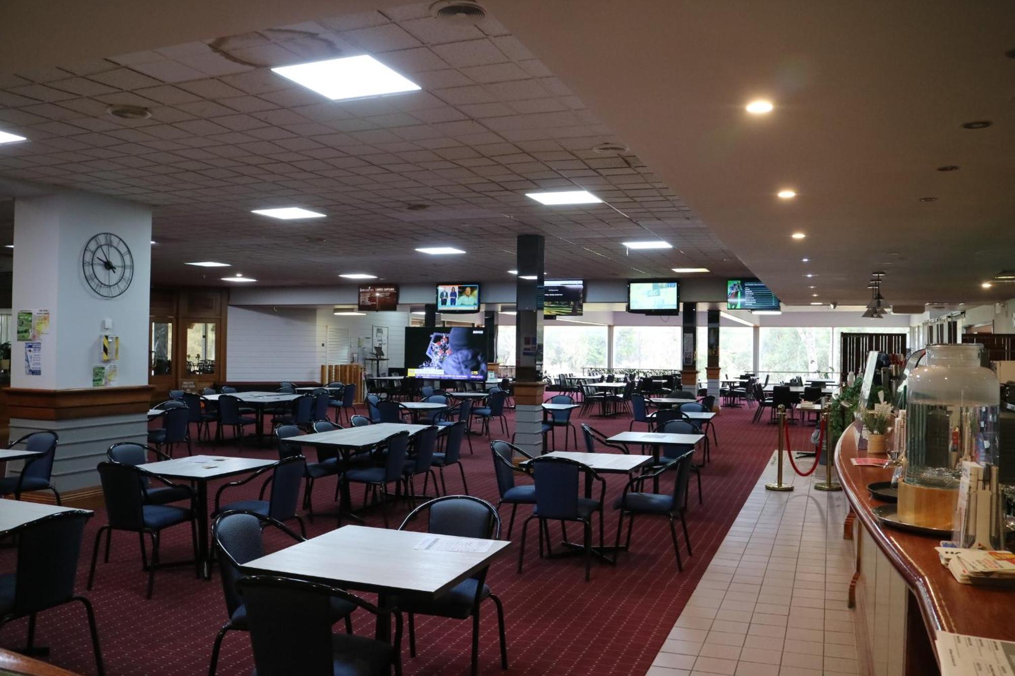 Corowa Golf Club Motel Exterior photo